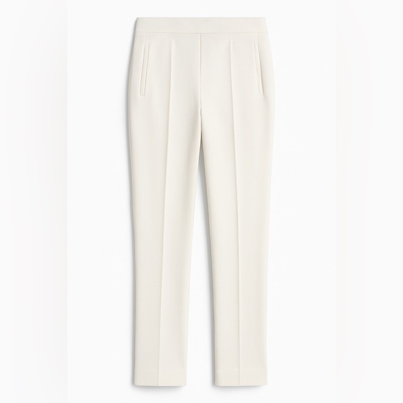 NWT Chico’s Juliet Ankle Pants Basic Ecru Size 1.5 US 10 Ultimate Fit Stretch - Picture 1 of 10
